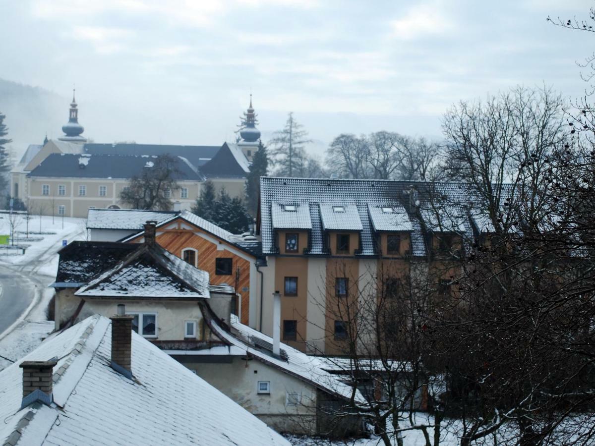 Apartman U Zamku Loucna nad Desnou Luaran gambar